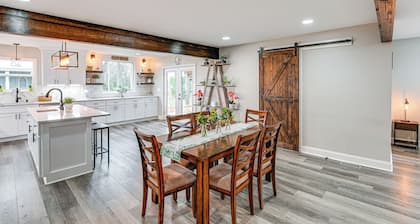 Family-friendly Home w/ Yard: 27 Mi to Nashville!