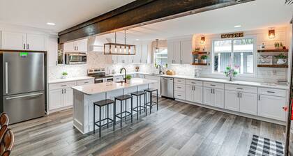 Family-friendly Home w/ Yard: 27 Mi to Nashville!