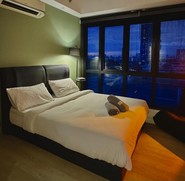 1 غرفة نوم ومكتب ومكواة/لوح كي وواي فاي