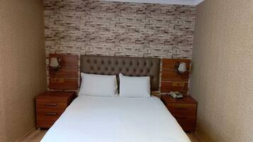 Classic Room | Free WiFi, wheelchair access