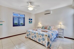 2 bedrooms, in-room safe, WiFi, bed sheets
