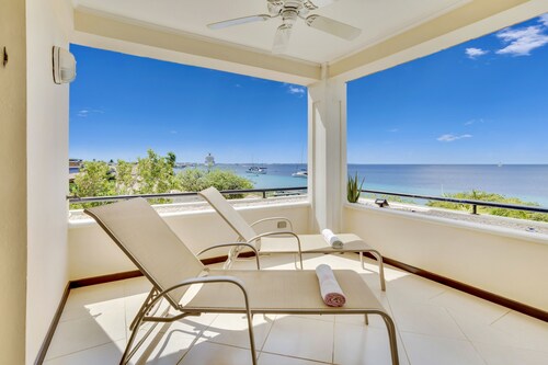 Sea Star - Coastal Bliss at Bonaire's Waterfront