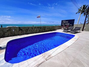 Outdoor pool, open 8:00 AM to 8:00 PM, pool loungers - Pousada Ondas do Mar (Ipojuca)