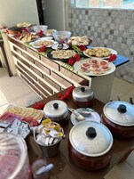 Desayuno bufé gratuito y diario