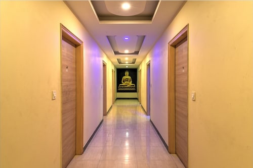 Hotel Mahal