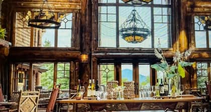 Beautiful 3-bedroom suite located in the Whiteface lodge in Lake Placid NY