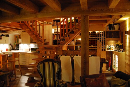 Beautiful family chalet within idilic Swiss village, access to 4 Valleys/Verbier