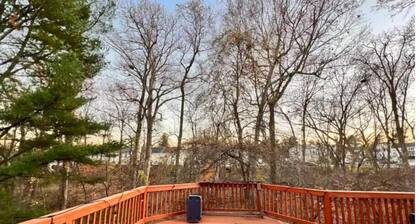 Peaceful Escape: 3-Bedroom with 2.5 Bathroom