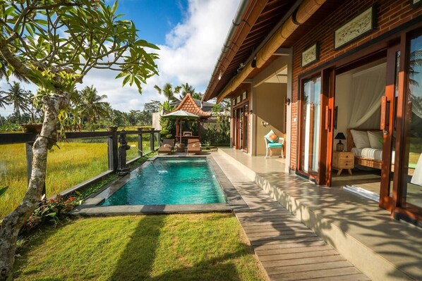 Pool - Peaceful, Sunny, Rice paddies Ubud 2Br @Alisa
(Tampaksiring, kabupaten Gianyar)