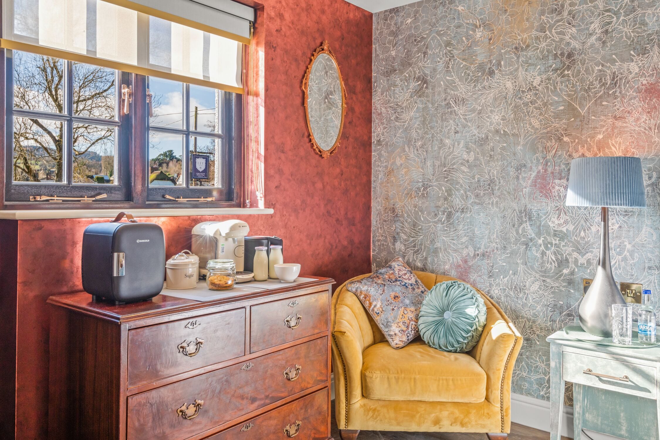 Deluxe Double or Twin Room, Accessible | Blackout drapes, soundproofing, iron/ironing board, free WiFi