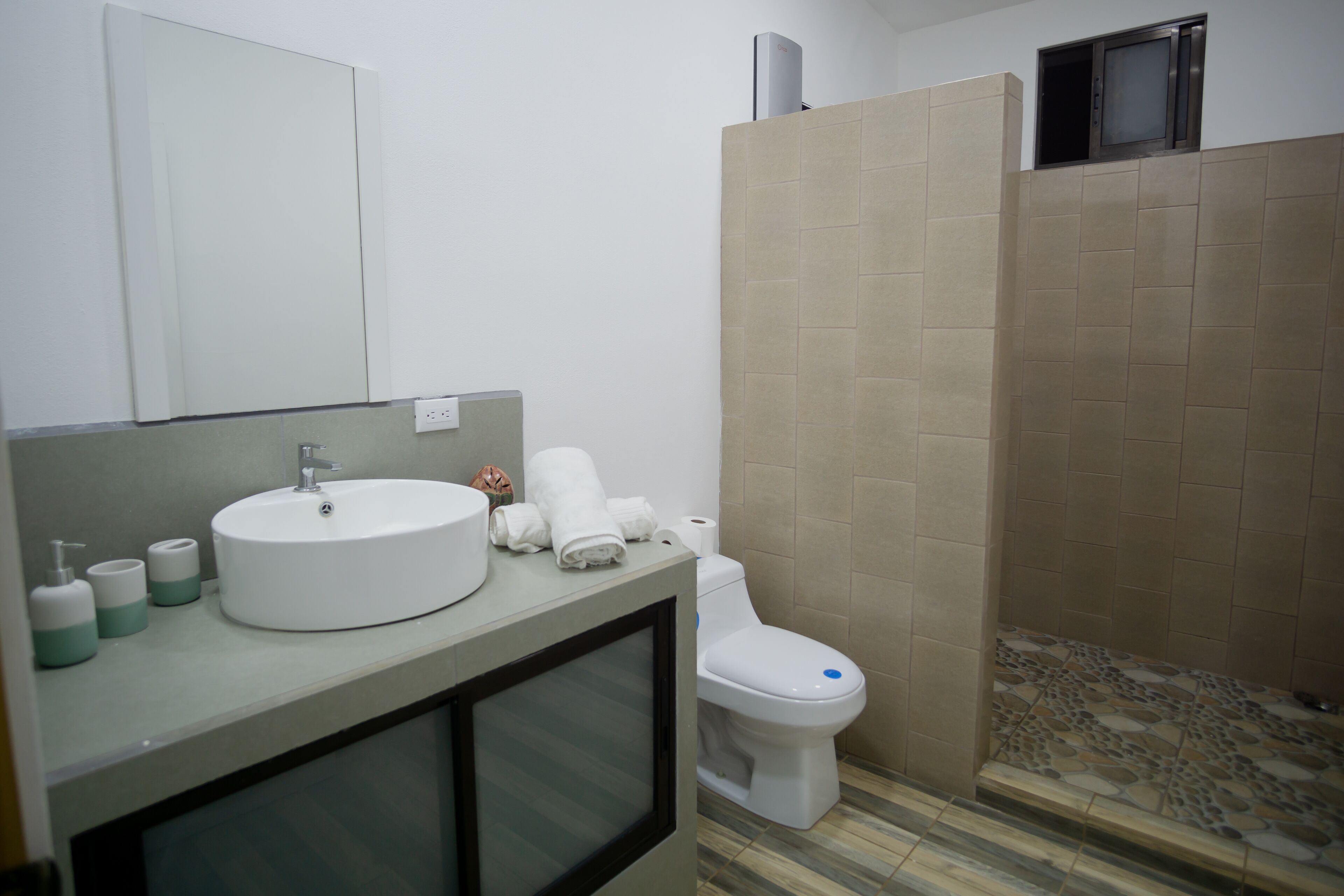 Handtücher, Seife, Toilettenpapier
