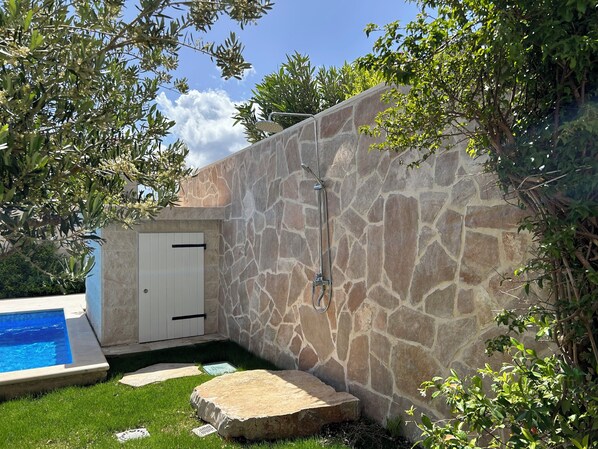 Alberca al aire libre 