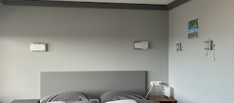 Master Suite with Balcony and ultimate vue