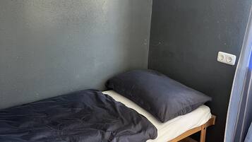 2 habitaciones, wifi gratis y ropa de cama