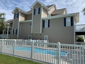 Pool - Stunning, Family sized, fully furnished home with pool at Spinnaker's Reach. (Emerald Isle)