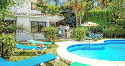 Villa Corrib - Three Bedroom Villa, Sleeps 6