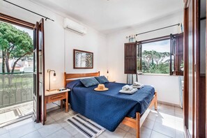 3 Schlafzimmer, Bügeleisen/Bügelbrett, WLAN, Bettwäsche