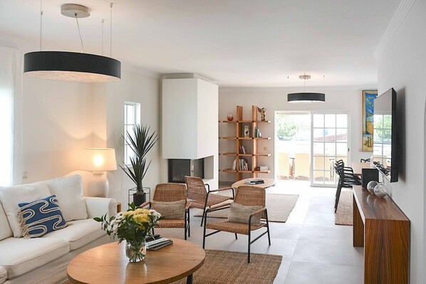 TV connectée, jeux vidéo