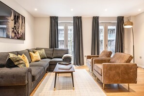 スマートテレビ、書庫