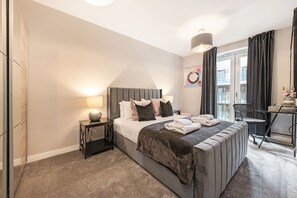 4 Schlafzimmer, Bügeleisen/Bügelbrett, Reisekinderbett, kostenloses WLAN