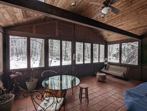 Cozy modern home on 14 acres of woods