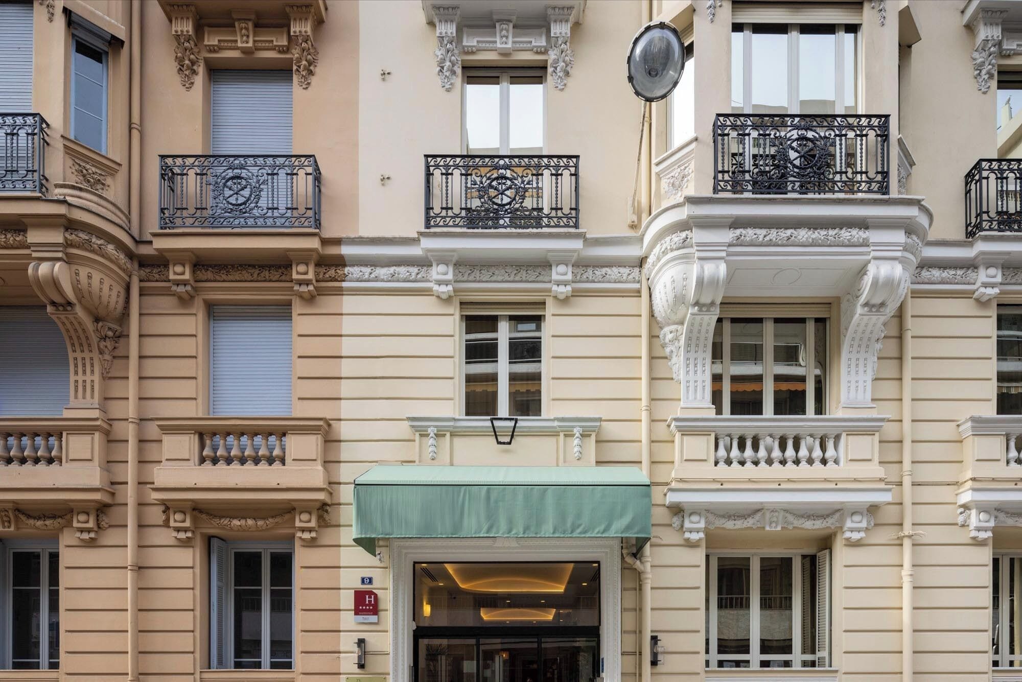 Majoituspaikan julkisivu