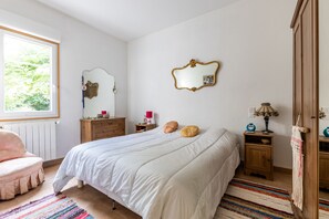 4 bedrooms, free WiFi