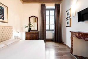 1 quarto, cofres nos quartos, ferros/tábuas de passar roupa, Wi-Fi