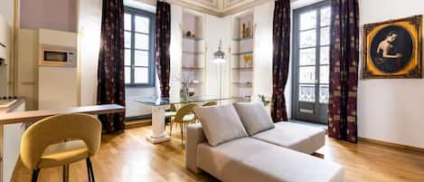 スマートテレビ、書庫