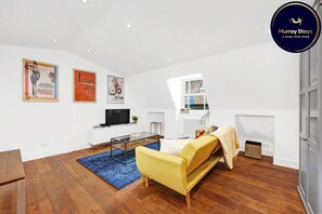 Living area - Loft apartment in Broadway Market (Greater London)