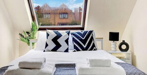3 bedrooms, Internet, bed sheets