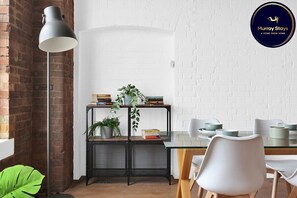 Dining - Large Industrial Style 2 Bedroom Flat! (Greater London)
