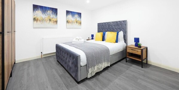 2 bedrooms, Internet, bed sheets