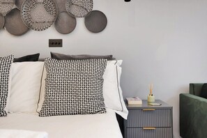 1 bedroom, Internet, bed sheets