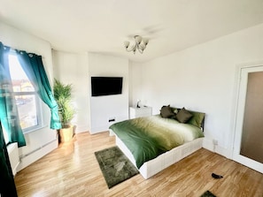 2 soveværelser, Wi-Fi, sengetøj