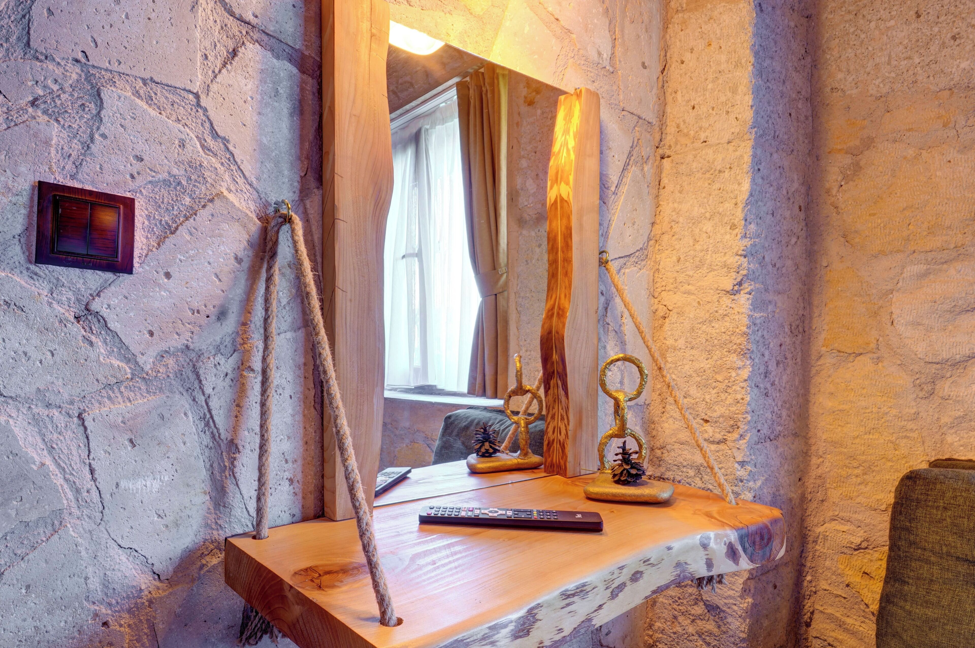 Standard Room | Egyptian cotton sheets, premium bedding, down comforters