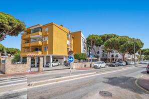 Exterior - 5 min walking to the beach (Sitio de Calahonda)