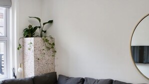 Living area - Brick Lane Spitalfields Apartments (London)