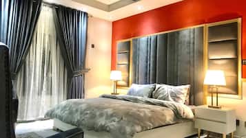 Habitación ejecutiva | 1 habitación, minibar, espacio para trabajar con laptop y wifi gratis