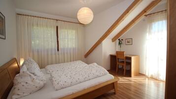 1 Schlafzimmer, Bügeleisen/Bügelbrett, Reisekinderbett, WLAN