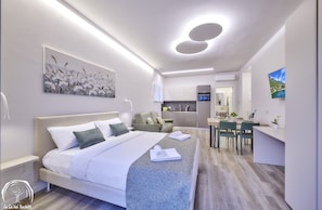 Chambre Confort Double ou avec lits jumeaux, cuisine | Literie hypoallergénique, couette en duvet d'oie, minibar