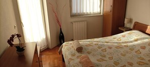 1 soverom, strykejern/-brett, wi-fi og sengetøy