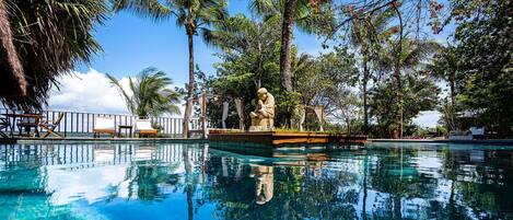 3 outdoor pools