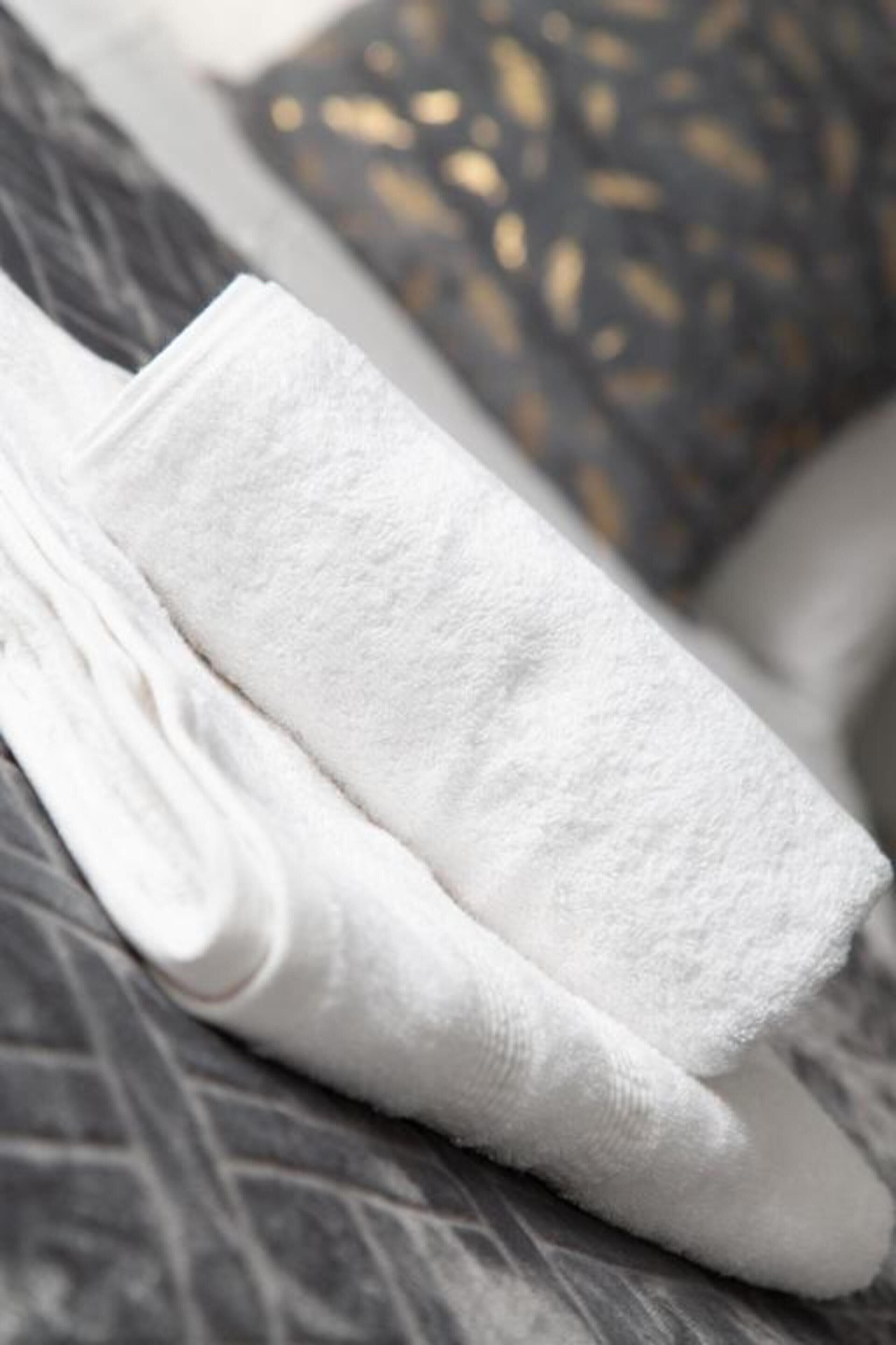 Kamar Double Standar, 1 Tempat Tidur Double | Kamar mandi | Shower, perlengkapan mandi gratis, pengering rambut, dan handuk