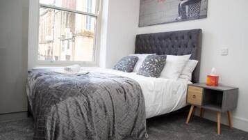 Standard Double Room, 1 Double Bed | Desk, soundproofing, free WiFi