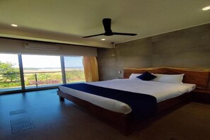 6 室のベッドルーム、WiFi、ベッドシーツ
