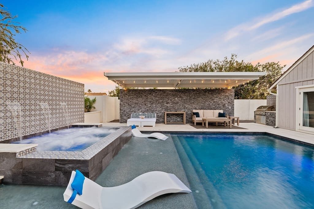 Poolside Haven, Scottsdale Luxury Getaway