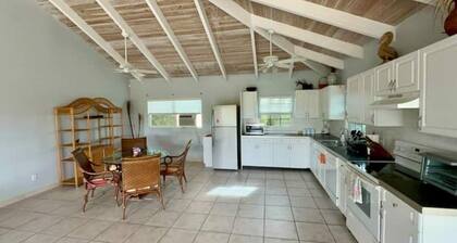 Waterfront House - Upstairs