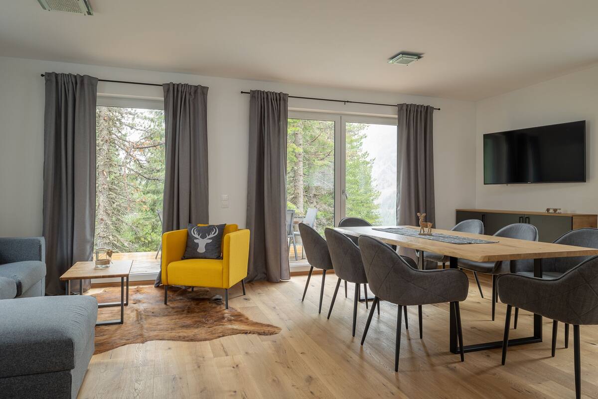 Classic Chalet | Living area