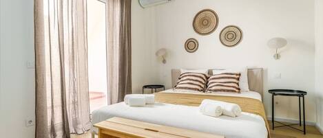 1 soverom, strykejern/-brett, wi-fi (inkludert) og sengetøy